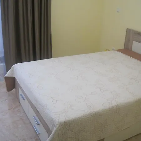 Admiral Apartament *